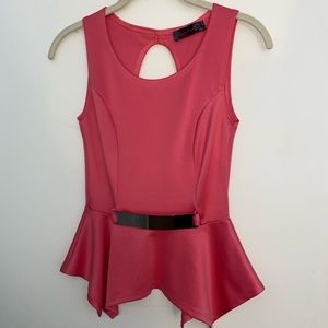 Body central coral peplum top